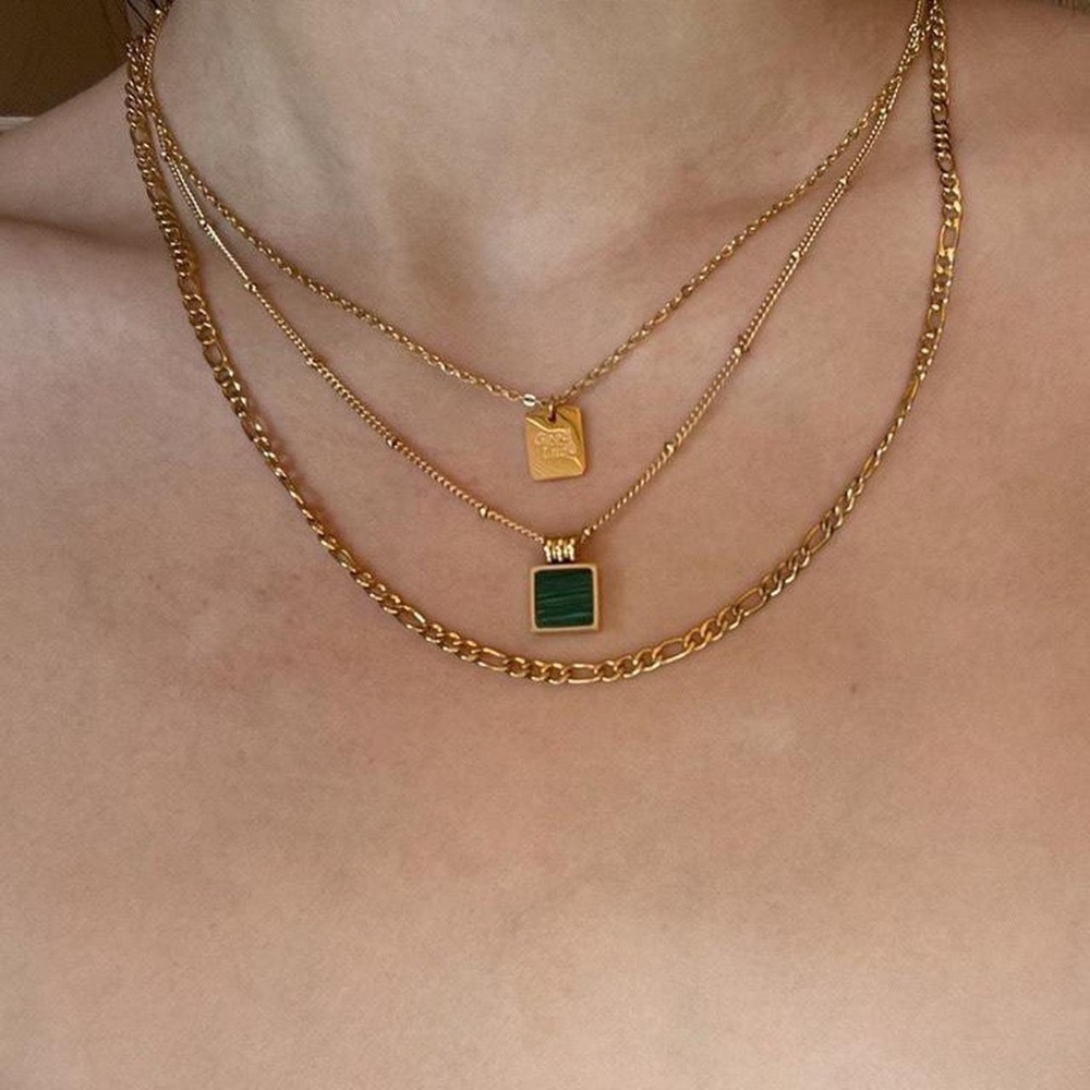 💕CLOSING SALE ♥️18K Gold Plated Figaro Chain Necklace